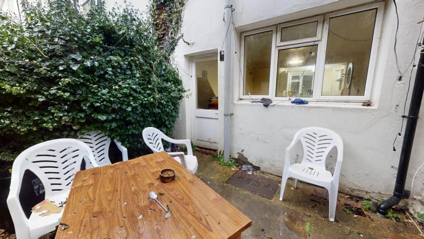 Edinburgh Road - Image 3