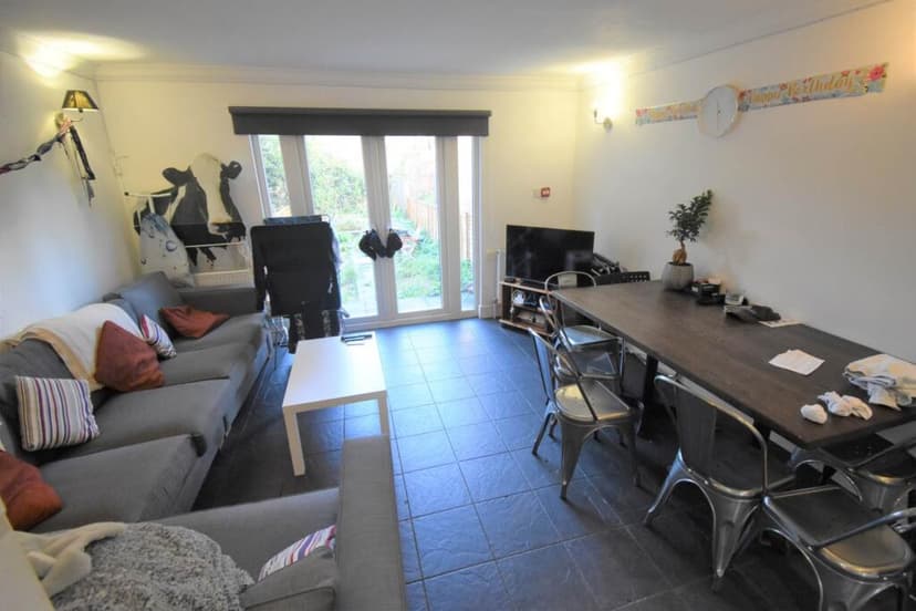 Addington Road - Image 2