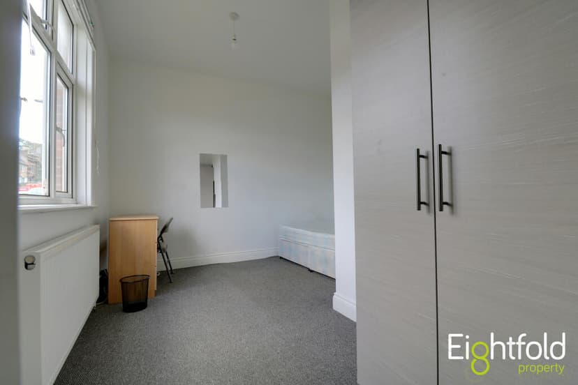 Coombe Road - Image 8