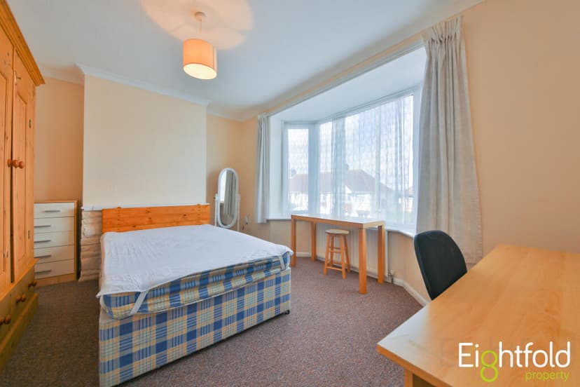 Widdicombe Way - Image 7