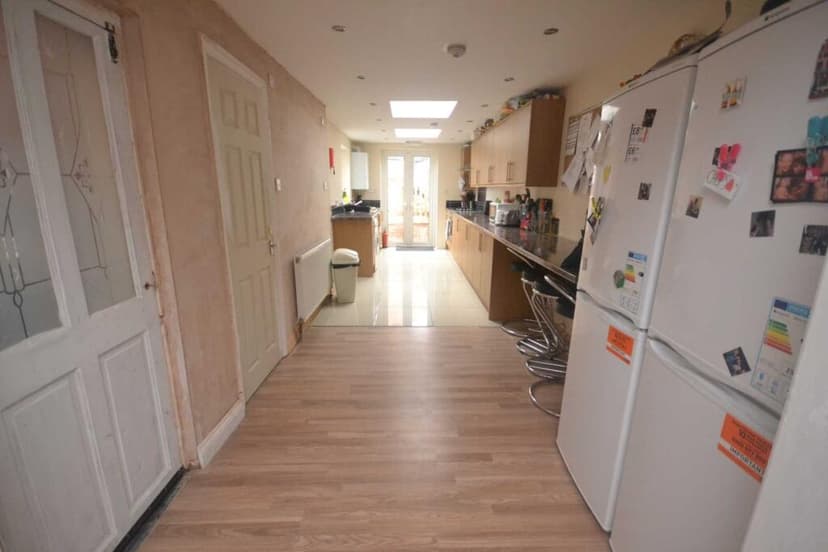 Grange Avenue - Image 2