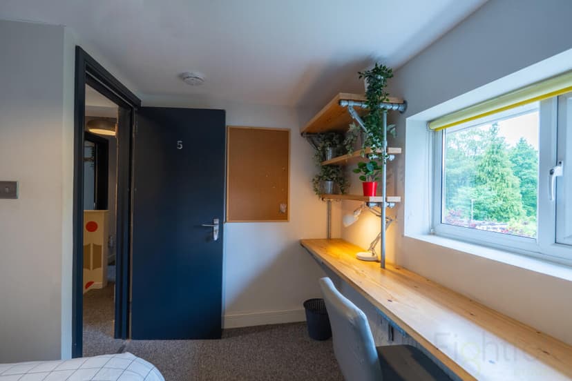 Hornby Road - Image 2