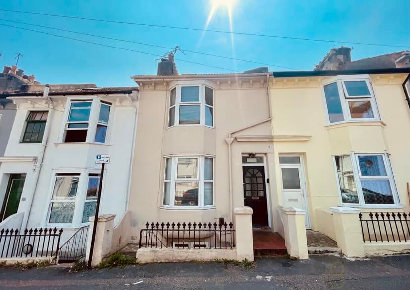 Aberdeen Road - Image 1
