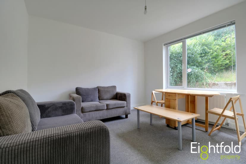 Coombe Road - Image 6