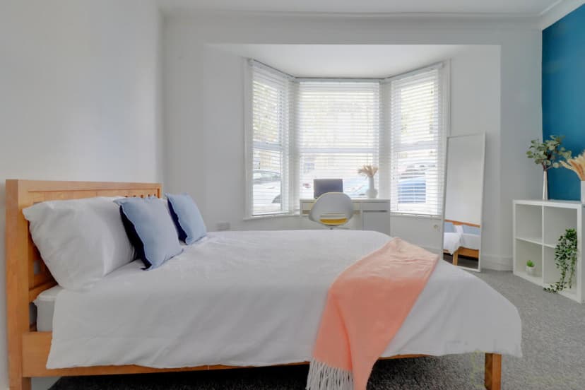 Clyde Road - Image 6