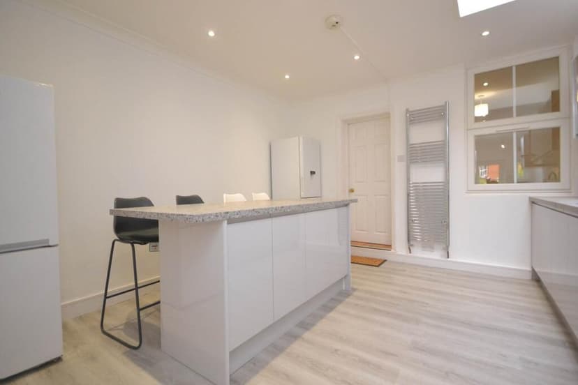 Grange Avenue - Image 2