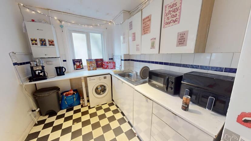 Bedford Place - Image 1