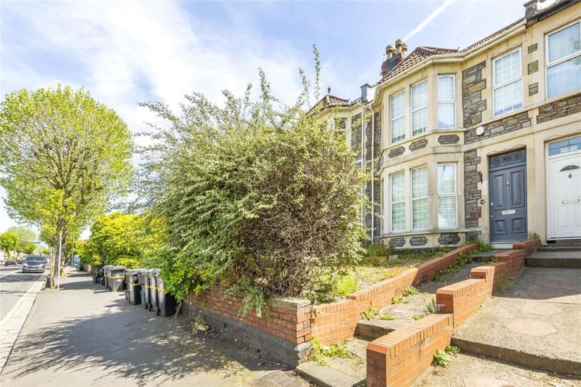 Fishponds Road - Image 1