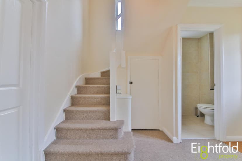 Ashurst Road - Image 4