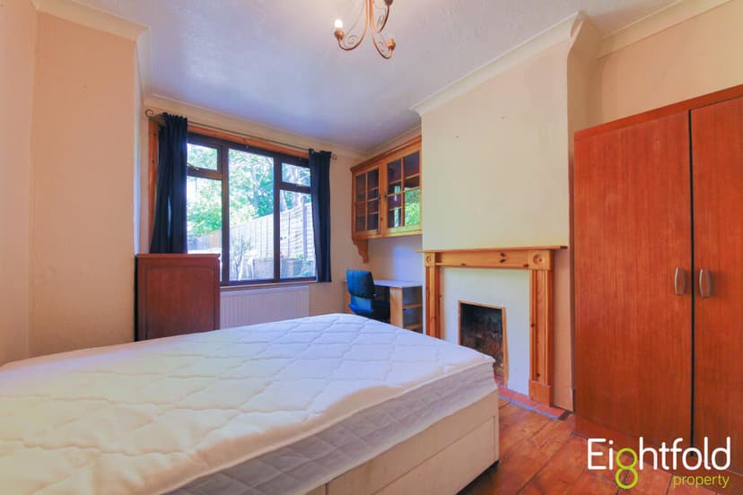 Coombe Road - Image 8