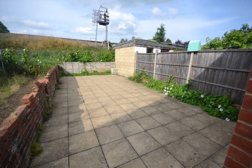 Liverpool Road - Image 3