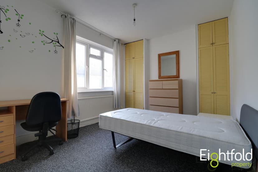 St Pauls Street - Image 3