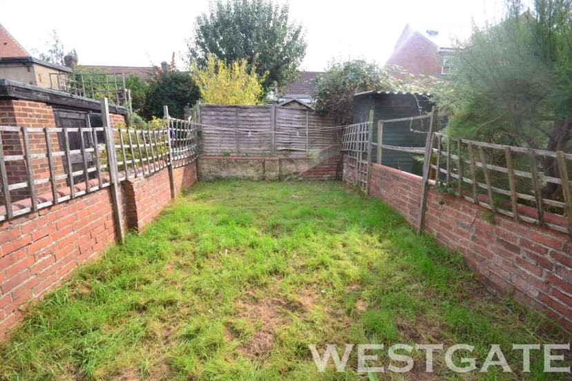 Pitcroft Avenue - Image 3