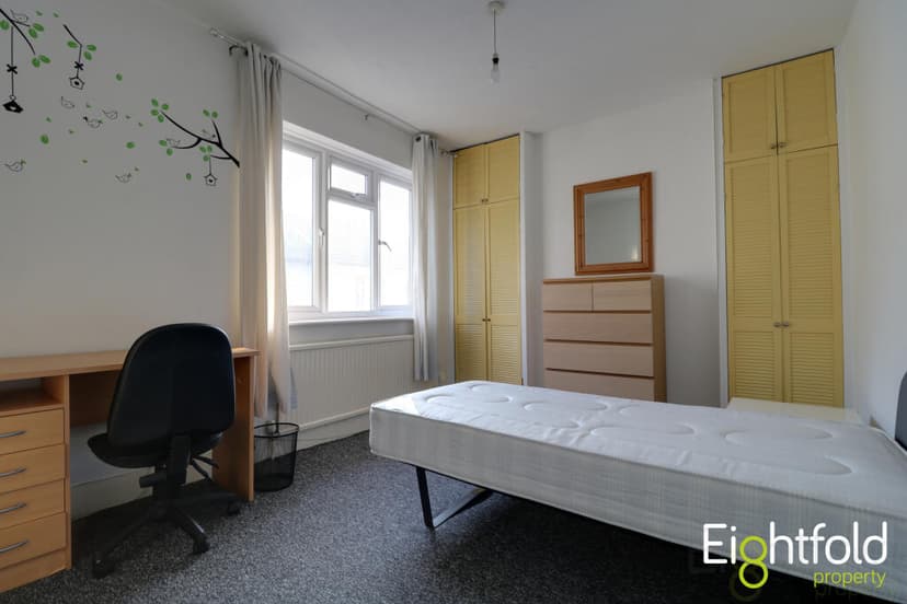 St Pauls Street - Image 4