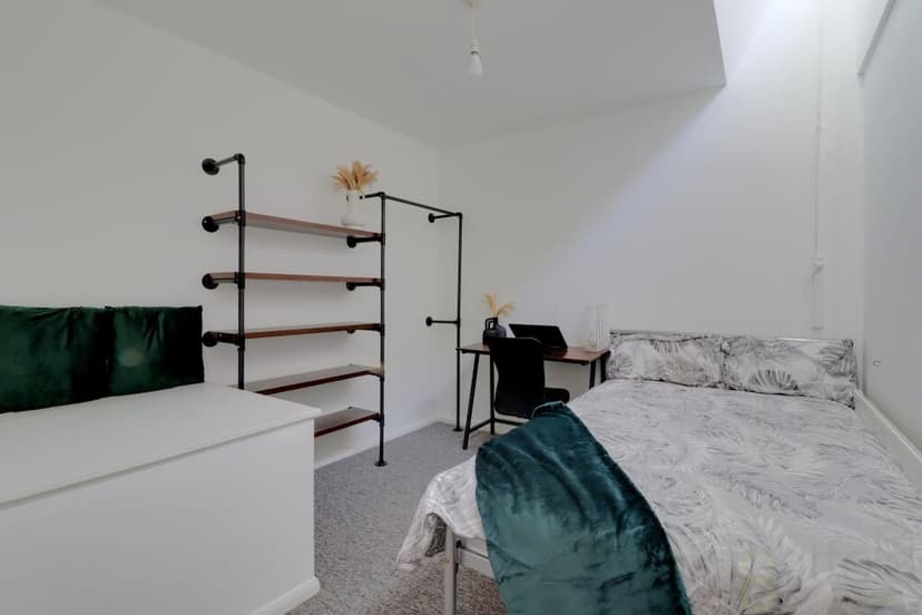 Little Preston Street - Image 2