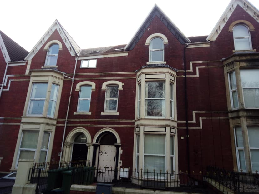 11 Sketty Road - Image 7
