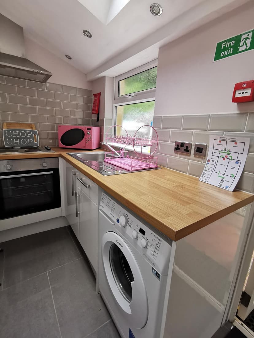53 Heathfield - Image 6