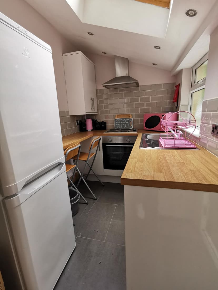 53 Heathfield - Image 5