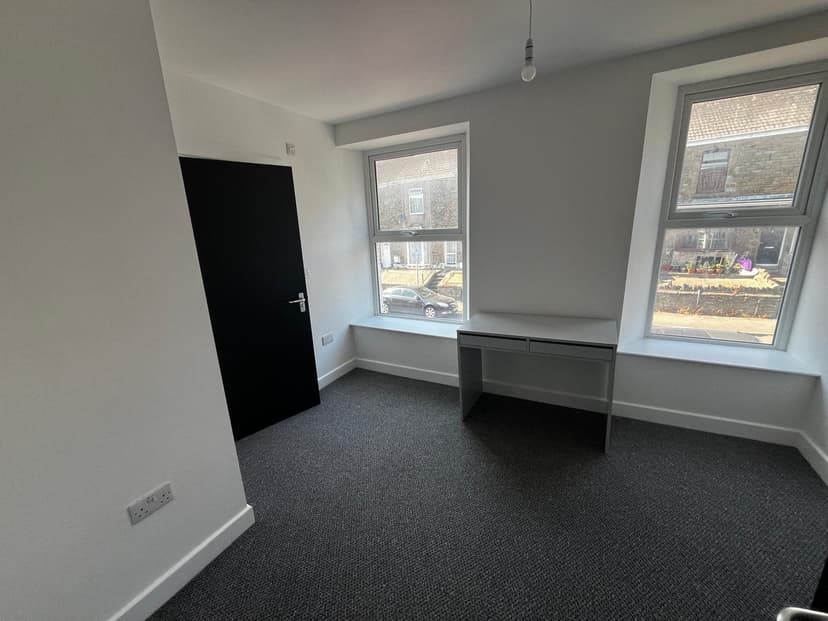 85 Norfolk Street - Image 4