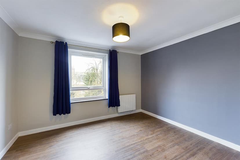 Flat 6, Emmerdale Court 21 Cranbury Pl - Image 6
