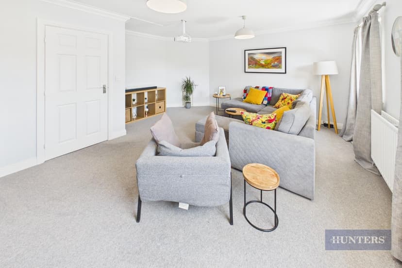 42 Marshall Square - Image 3