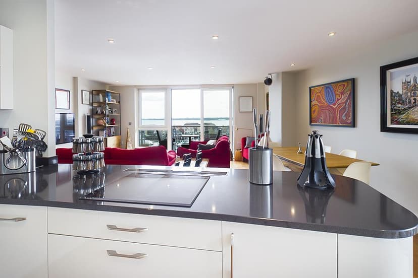 10, Metchley Drive - Image 5