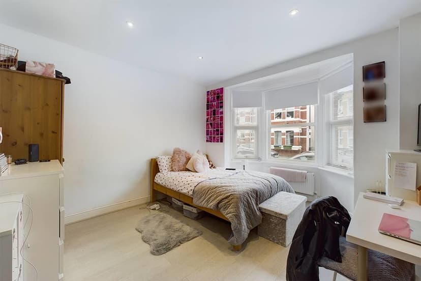 37, Quinton Road - Image 10