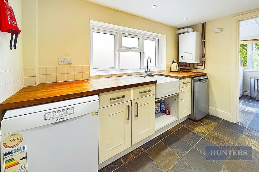 3 Cedar Road - Image 3
