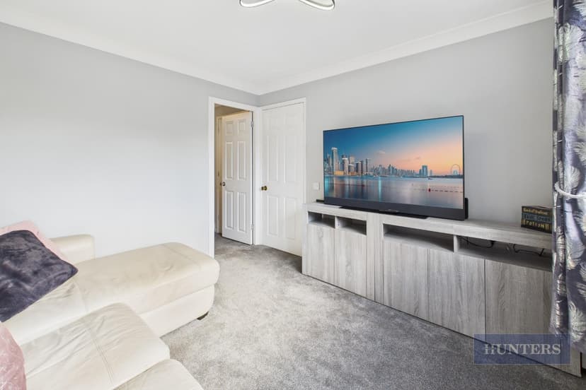 215, Heeley Road - Image 4