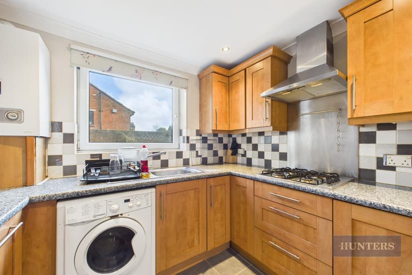 66, Teignmouth Road - Image 4