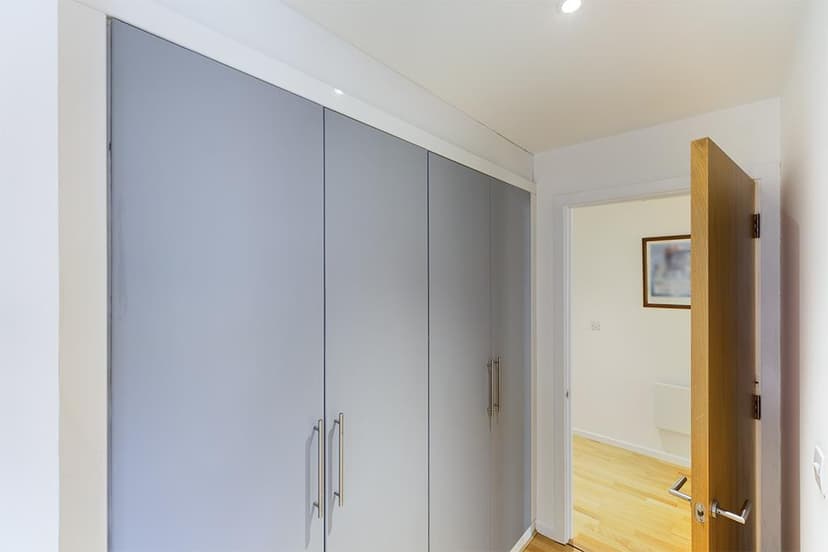 Flat 2, Oak Tree Lane - Image 7