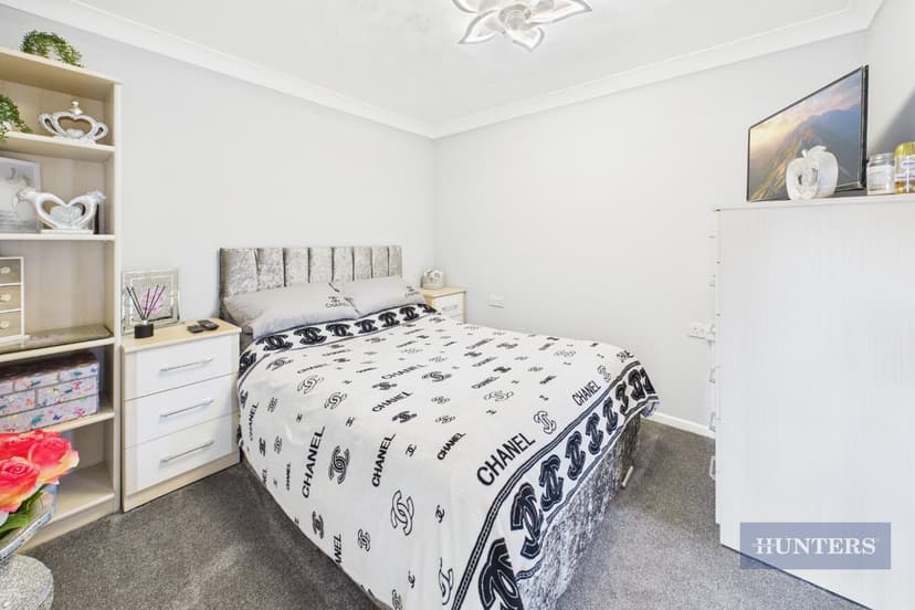 215, Heeley Road - Image 5