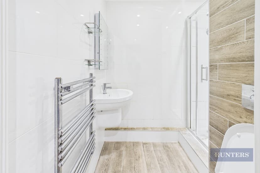 92, Raddlebarn Road - Image 6
