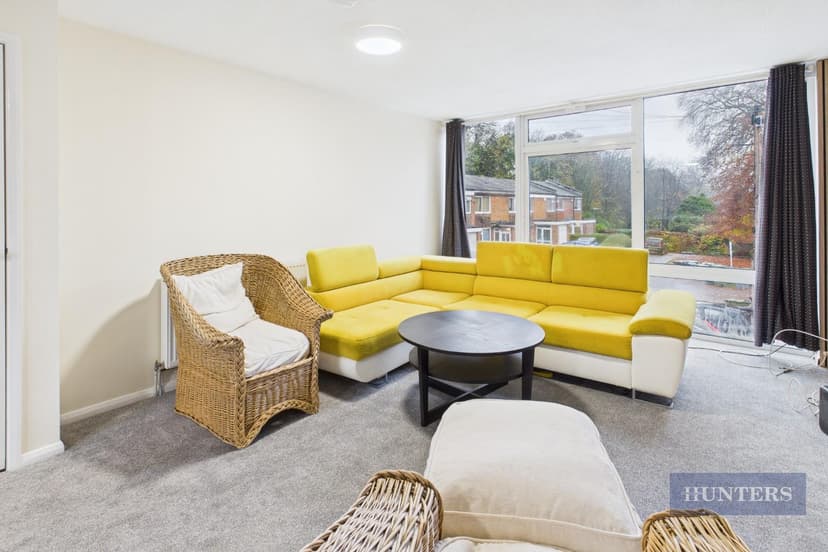 25A, Harold Road - Image 3