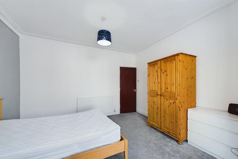 289, Dawlish Road - Image 4