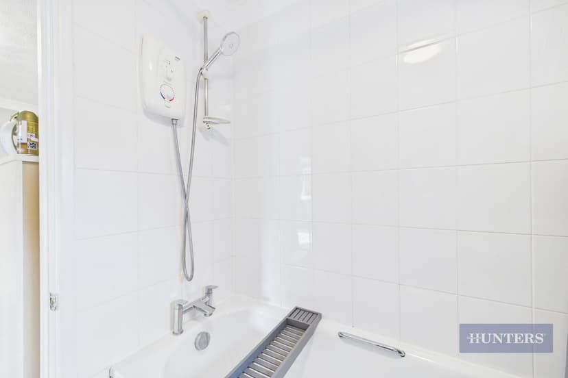215, Heeley Road - Image 8