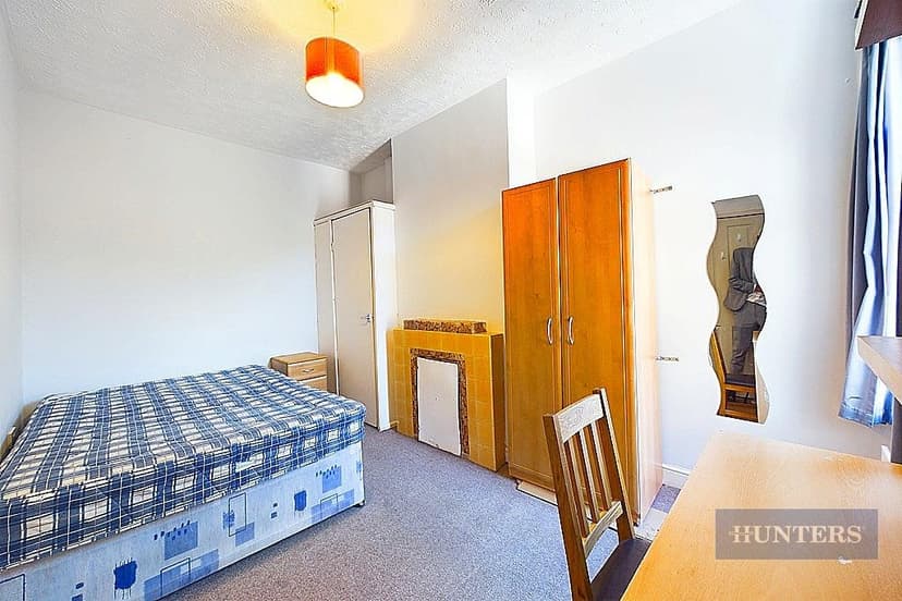 6, Umberslade Road - Image 5