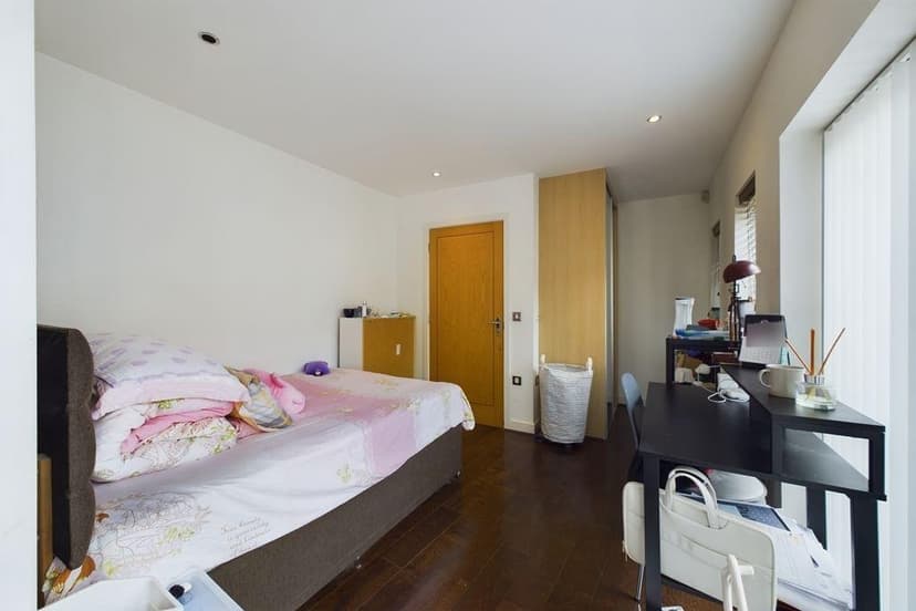 281, Oceana Boulevard Lower Canal Walk - Image 12