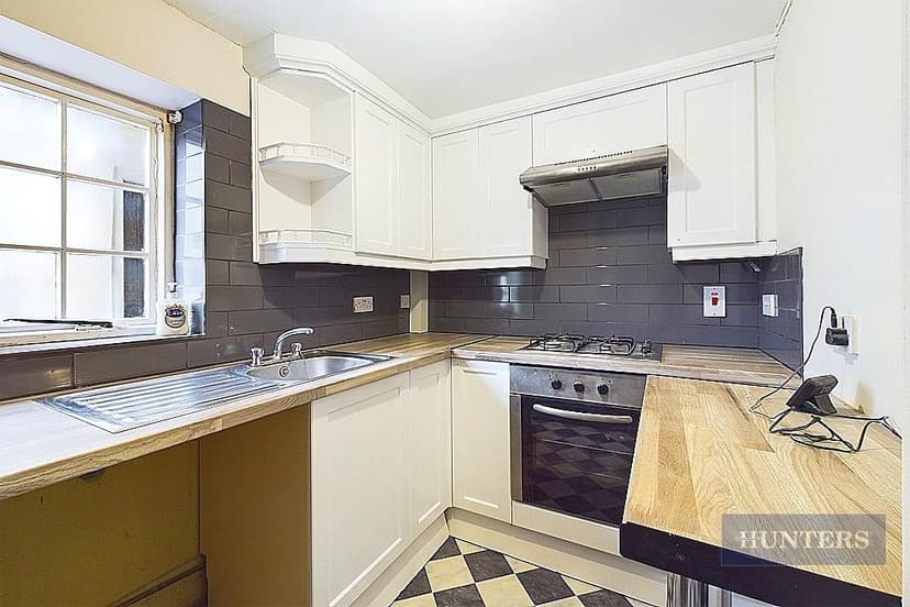 15, Daisy Road - Image 4