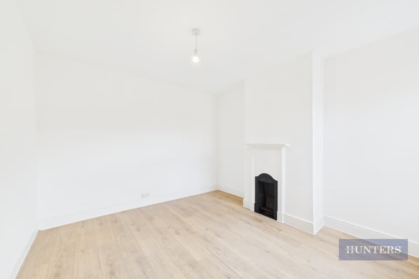 164, Hubert Road - Image 14