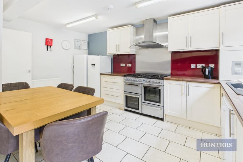 39, Exeter Road - Image 3