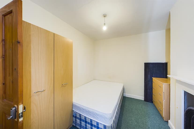 13, Albany Road - Image 5