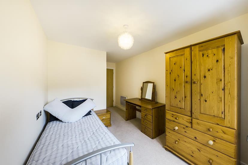 Room 7, 37 Selly Hill Road - Image 9