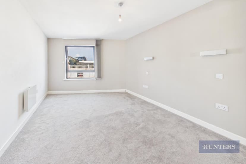 B401, 1 Royal Crescent Road - Image 6