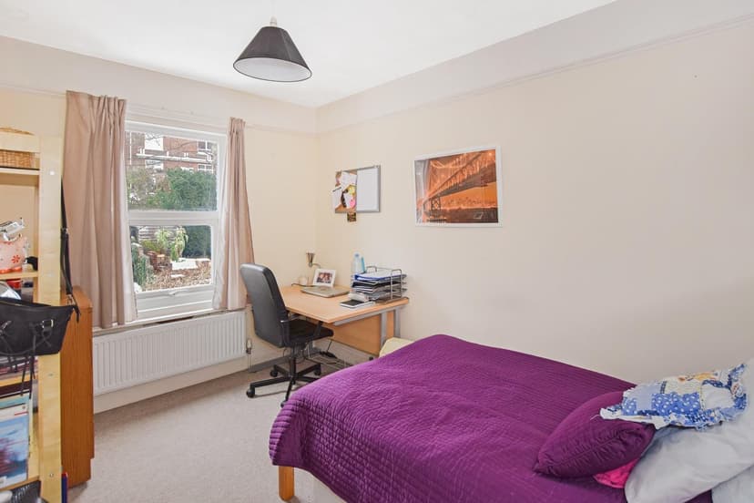 6, Coronation Road - Image 8