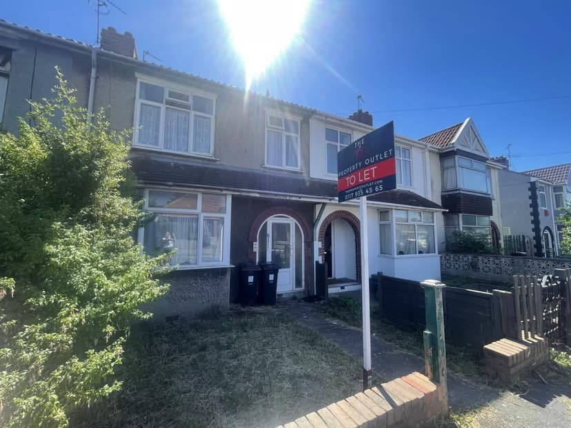 611 Filton Avenue - Image 2