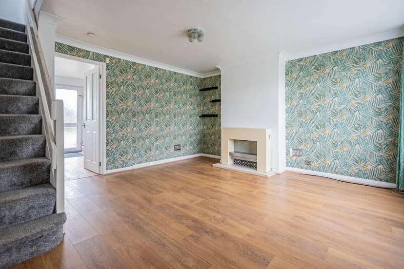 1 Wroxham Drive - Image 3