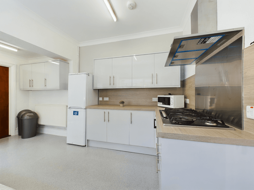 Brynymor Road, Swansea - Image 19