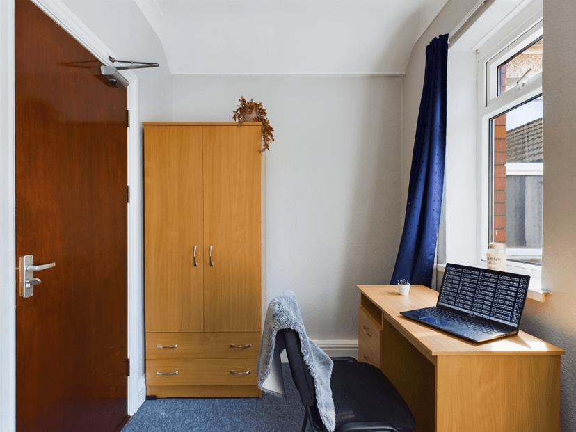 Brynymor Road, Swansea - Image 21