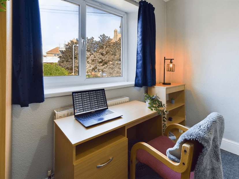 Brynymor Road, Swansea - Image 22